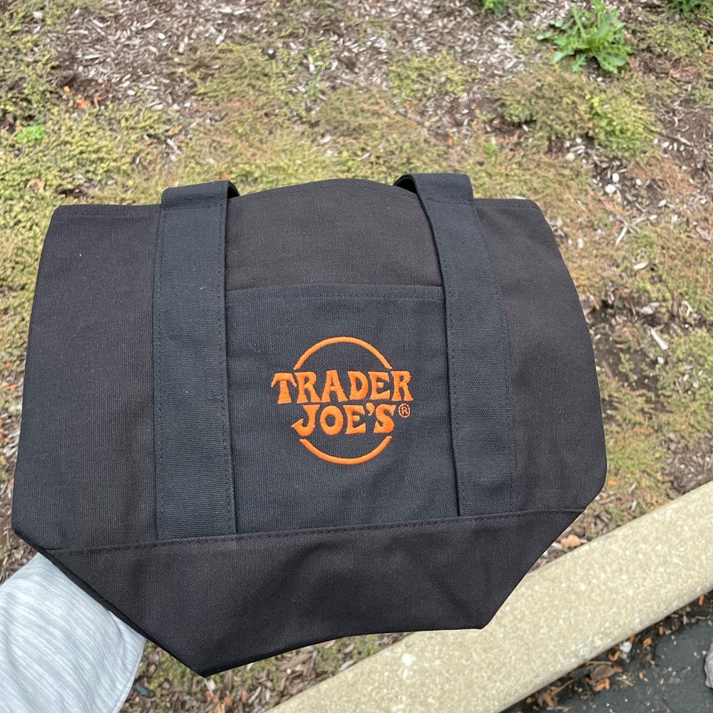 [Trader Joe’s] NWT Limited Edition Halloween Mini-Tote Bags - 2025 Orange Black